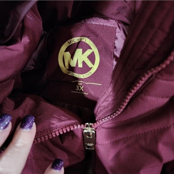 Michael Kors burgundy and gold long puffer coat faux fur trim plus size 3X NEW!! - Picture 6 of 10